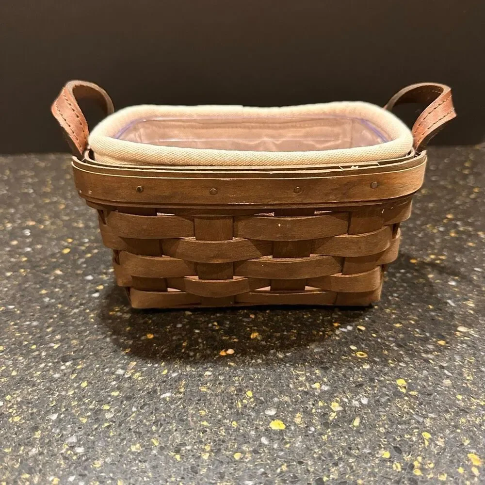 Longaberger Tea Basket with Liner and Protector